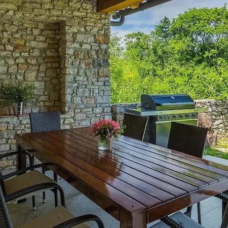 Ferienhaus B&l Pula